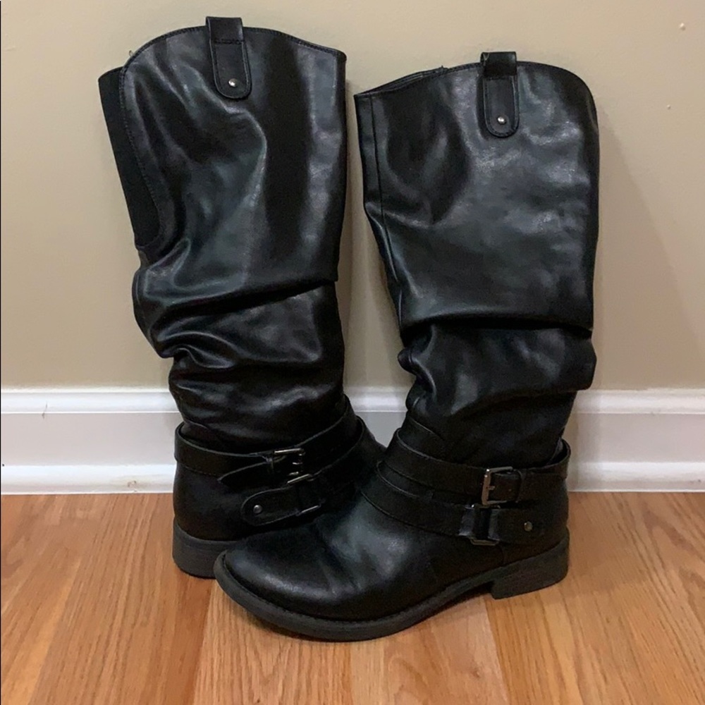 Black riding boots